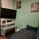 Domaine Du Rosiere 홈스테이 *