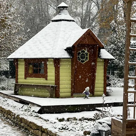 Homestay Domaine Du Rosiere *
