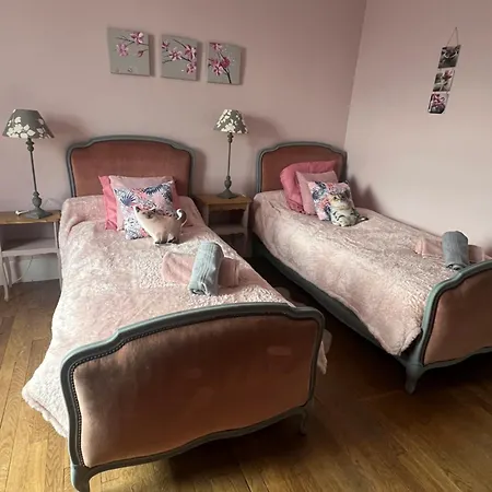 Domaine Du Rosiere Homestay