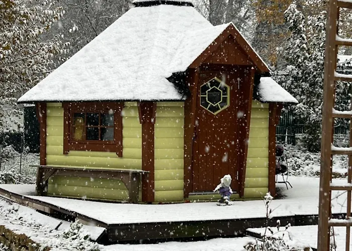 홈스테이 Domaine Du Rosiere *