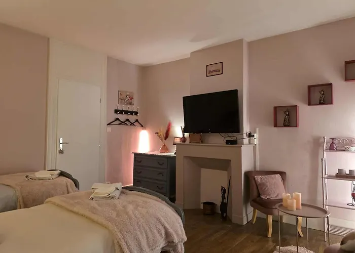 홈스테이 Domaine Du Rosiere